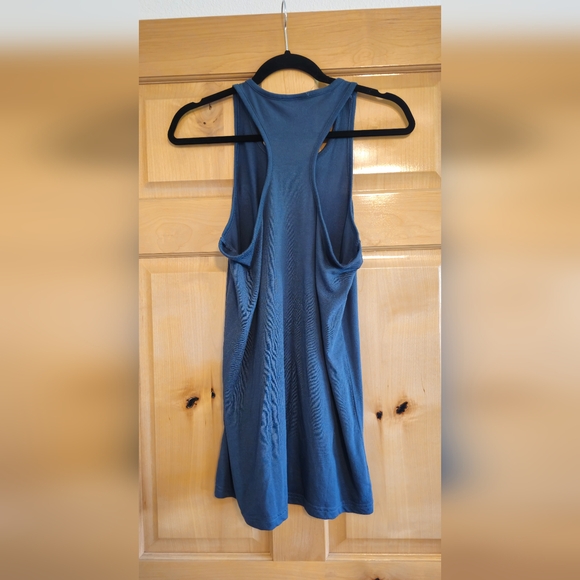 Gymshark tank top, in good condition - Picture 2 of 3